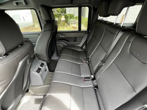 New 2025 INEOS Grenadier image 24