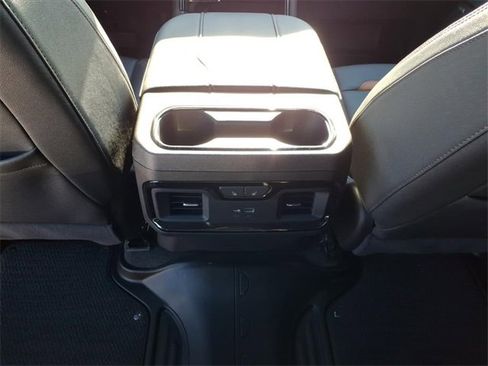 Used 2023 GMC Sierra 1500 AT4 w/ Technology Package image 16