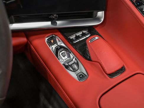 Used 2024 Chevrolet Corvette Stingray Premium Conv w/ Z51 Performance Package image 20