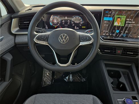 Certified 2026 Volkswagen Tiguan S FWD image 17