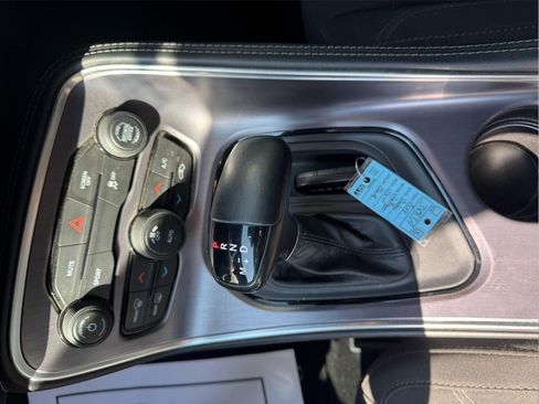 Used 2018 Dodge Challenger SXT RWD image 18