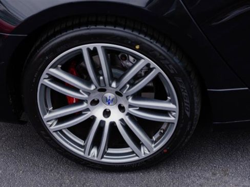 Used 2017 Maserati Quattroporte S GranSport Q4 image 7