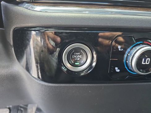 Certified 2024 GMC Sierra 1500 Elevation w/ LPO, Elevation Black Package image 26