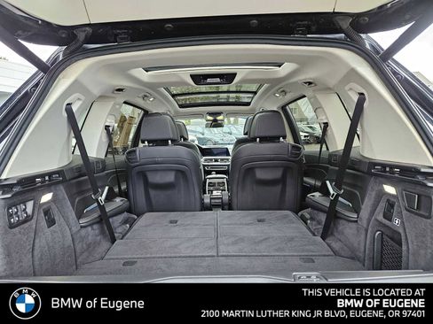 Used 2019 BMW X7 xDrive50i w/ Premium Package AWD/4WD image 18