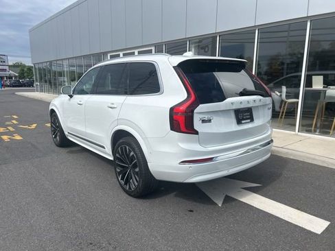 Certified 2025 Volvo XC90 B6 Plus AWD/4WD image 3