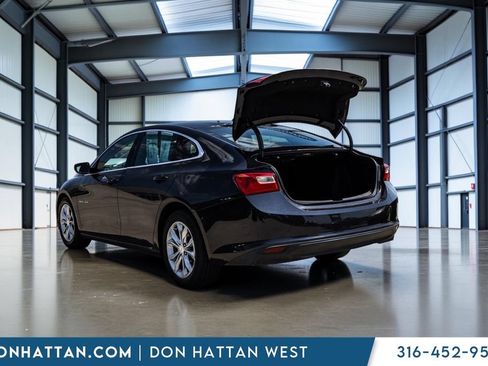 Used 2023 Chevrolet Malibu LT FWD image 26