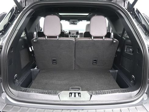 Certified 2025 Ford Explorer Platinum w/ Ultimate Package AWD/4WD image 24