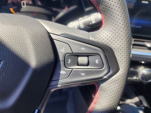 New 2026 Chevrolet Trax RS w/ Sunroof Package image 29