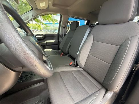Used 2026 Chevrolet Silverado 1500 Custom w/ LPO, Dark Essentials Package AWD/4WD image 23