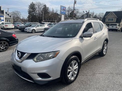Used 2014 Nissan Rogue SV w/ SV Premium Package image 10