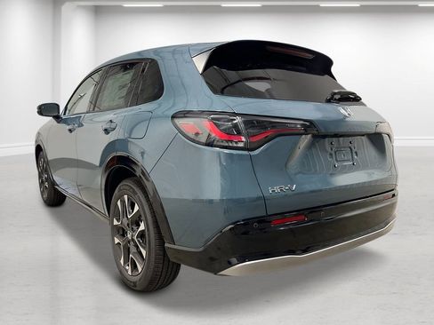 New 2026 Honda HR-V EX-L image 3
