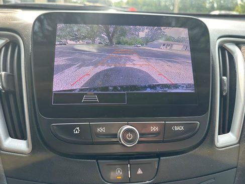Used 2024 Chevrolet Malibu LT FWD image 13