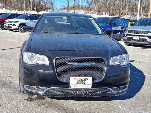 Certified 2023 Chrysler 300 Touring image 3