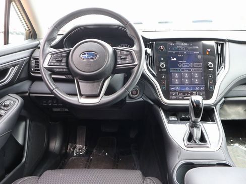 Used 2024 Subaru Outback Premium image 20