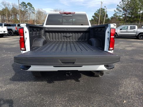 New 2026 Chevrolet Silverado 3500 High Country w/ High Country Premium Package image 9