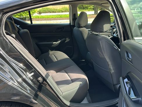 Certified 2023 Nissan Altima 2.5 SV w/ SV Premium Package image 25