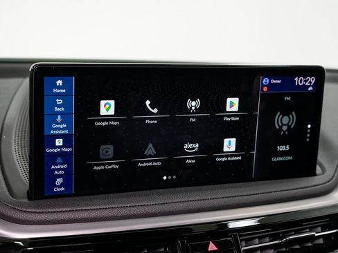 Used 2025 Acura MDX SH-AWD image 16