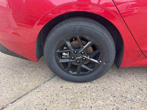 Certified 2025 Kia K5 LXS image 7