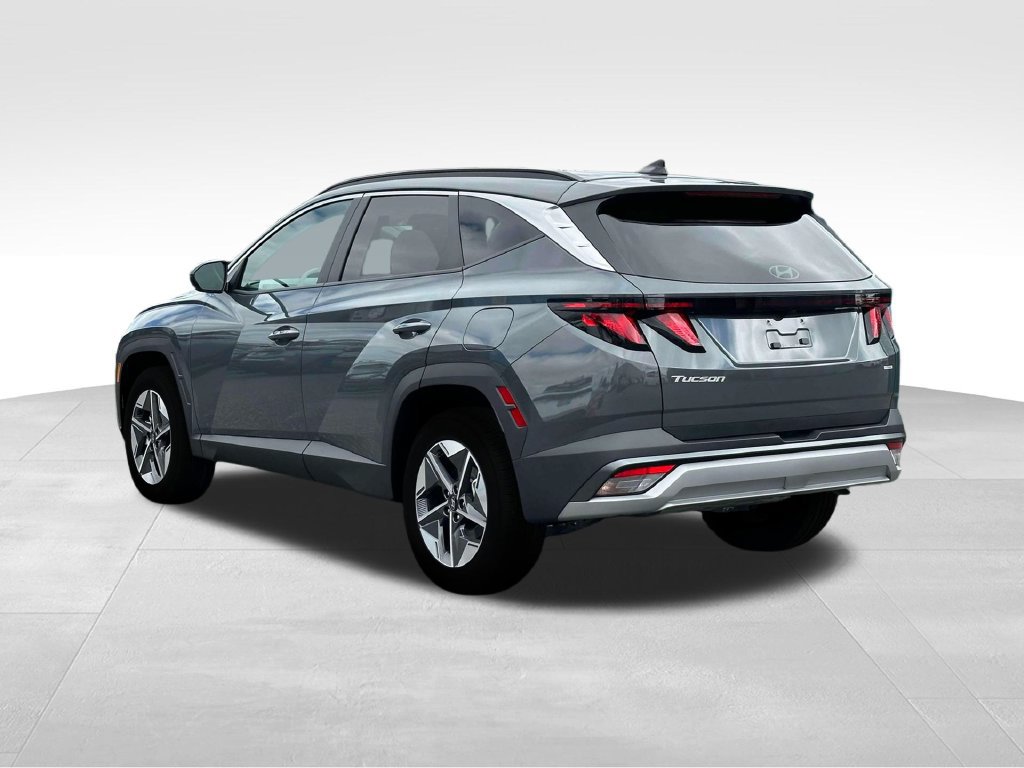 Used 2026 Hyundai Tucson SEL Plus AWD/4WD image 5