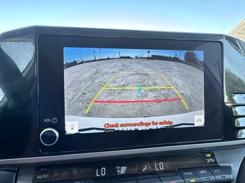 Used 2025 Toyota Camry LE FWD image 14