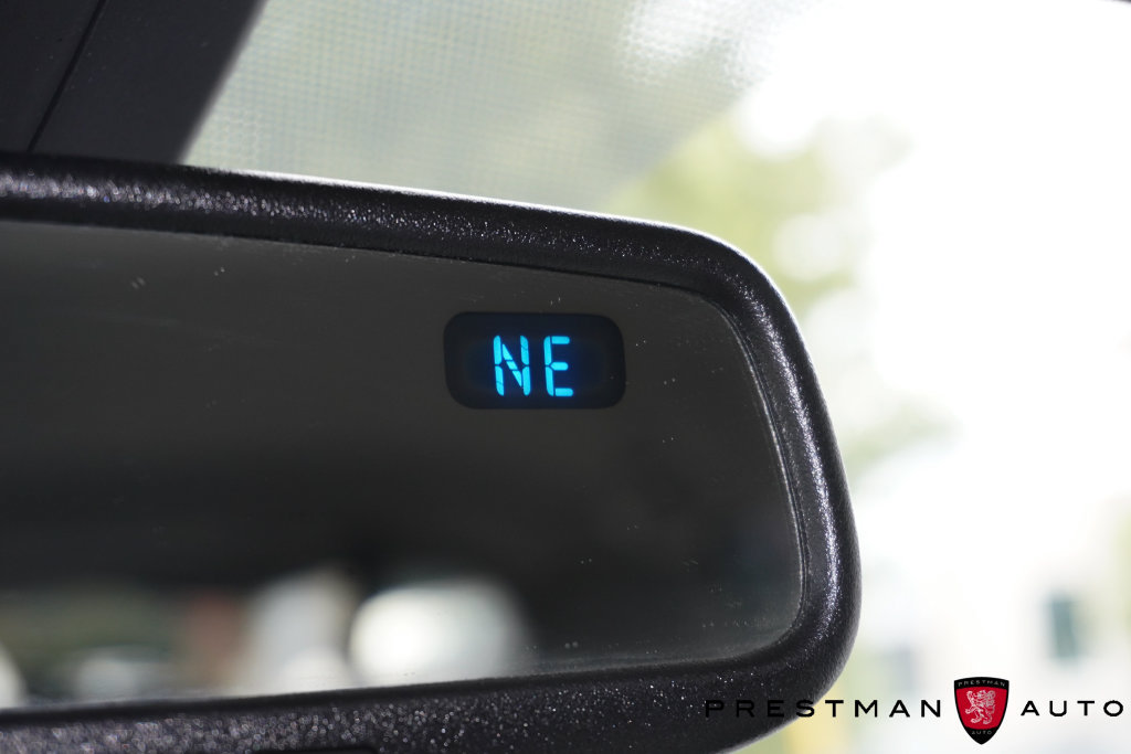 Used 2018 Toyota Sienna XLE w/ XLE Navigation Package FWD image 28