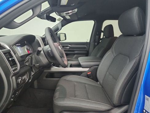 New 2026 RAM 1500 4x4 Crew Cab image 19