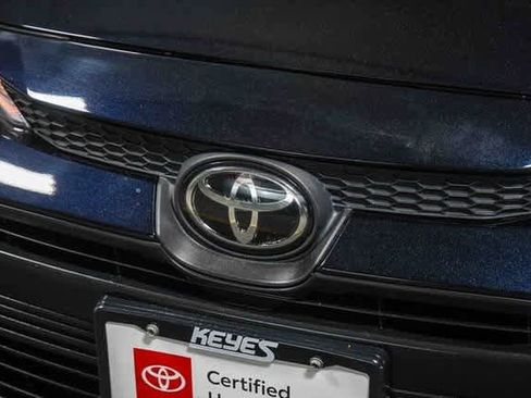 Certified 2023 Toyota Corolla LE image 9