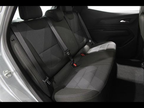 Used 2027 Chevrolet Bolt LT w/ Comfort Package FWD image 18