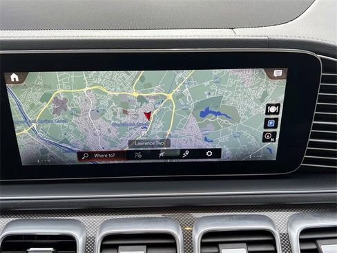 Used 2022 Mercedes-Benz GLS 450 4MATIC image 22