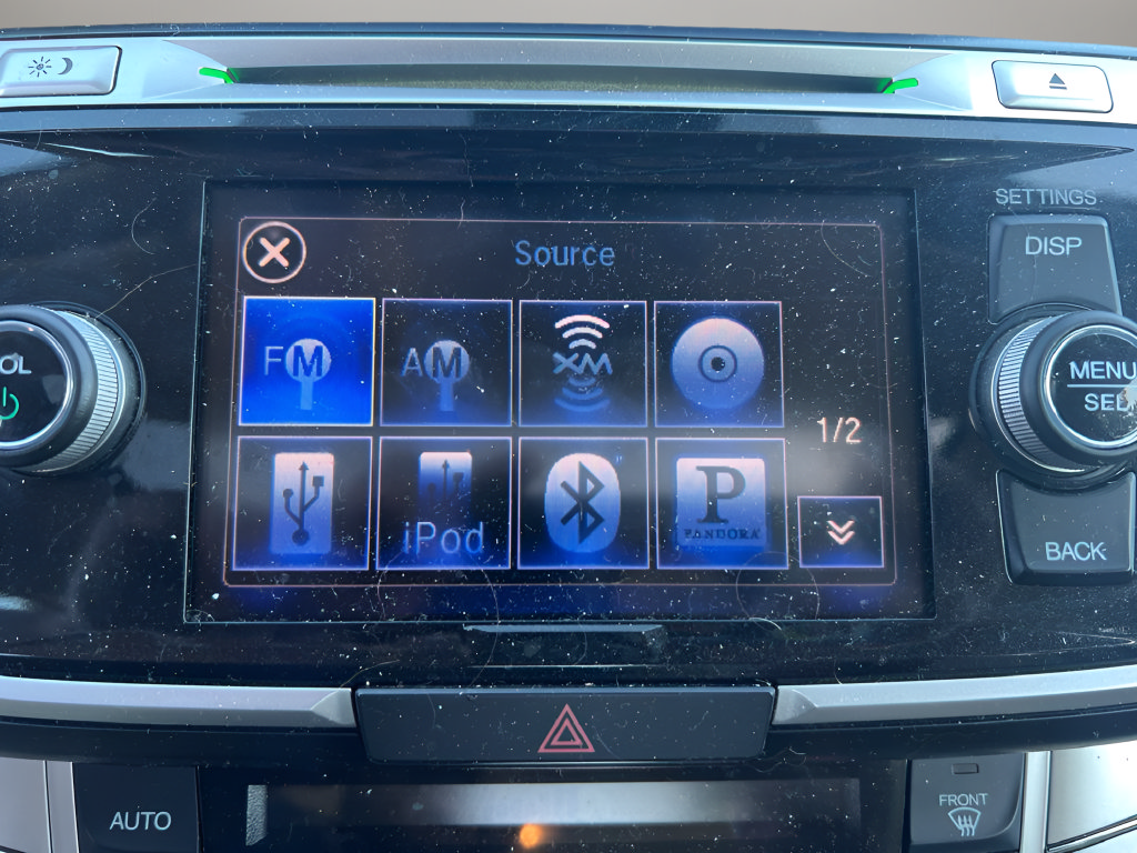 Used 2015 Honda Accord EX-L image 35