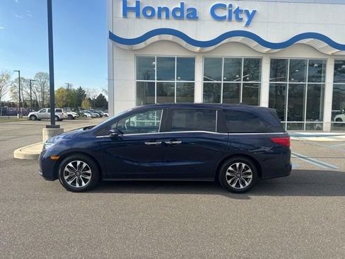 Used 2023 Honda Odyssey EX-L image 5