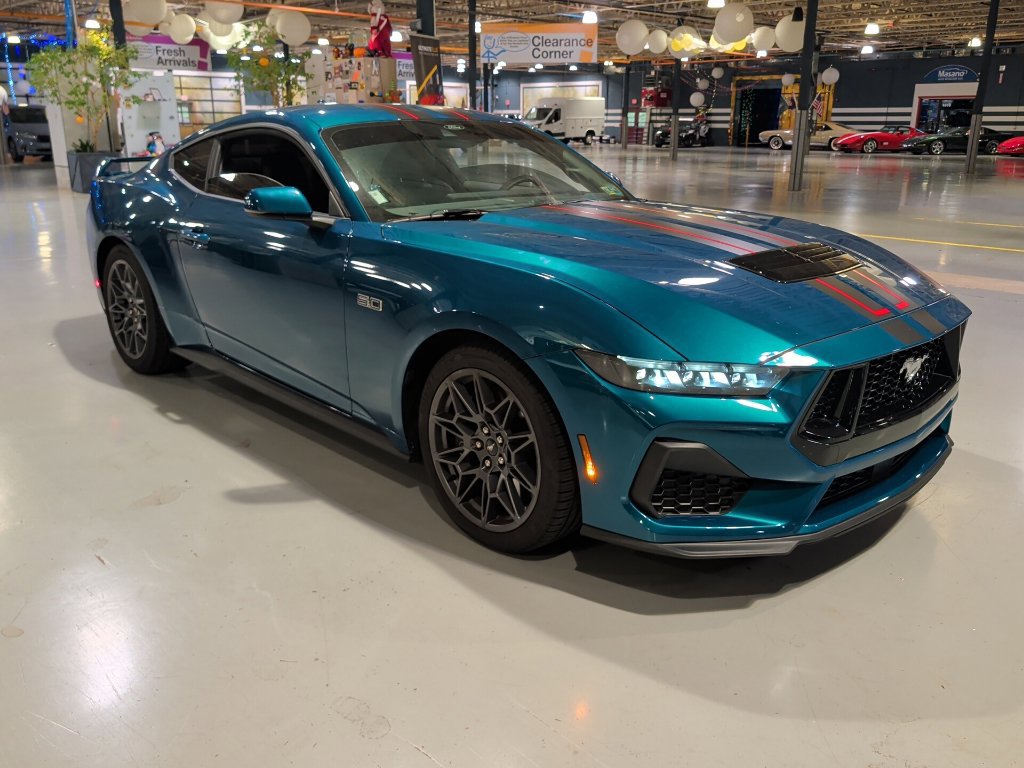 Used 2026 Ford Mustang GT Premium w/ GT Performance Package RWD image 1