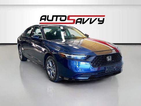 Used 2025 Honda Accord EX-L image 1