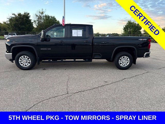 Used 2024 Chevrolet Silverado 3500 W/T AWD/4WD image 5
