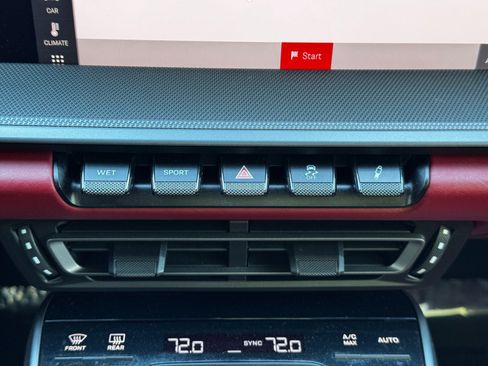 Used 2021 Porsche 911 Targa 4S image 30