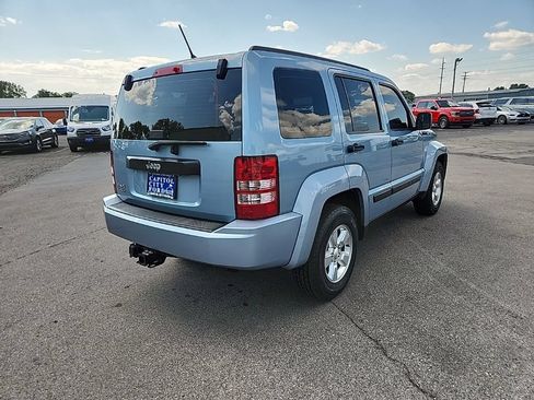 Used 2012 Jeep Liberty Sport w/ Trailer Tow Class III Group AWD/4WD image 5