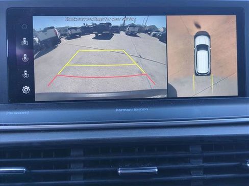 Used 2022 Kia Telluride SX w/ SX Prestige Package image 11