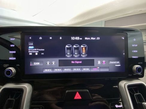 Used 2022 Kia Sorento S image 16