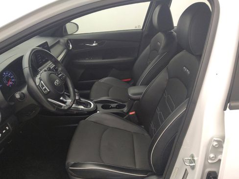 Used 2021 Kia Forte GT-Line FWD image 17