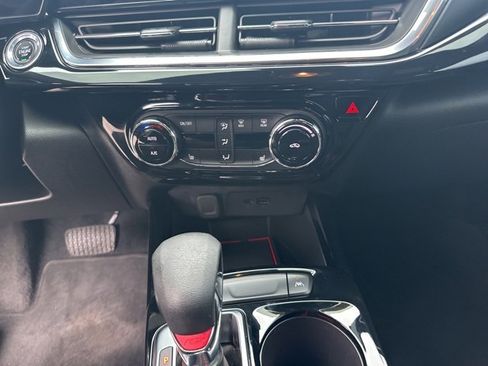 Used 2024 Chevrolet Trax RS w/ Driver Confidence Package image 20