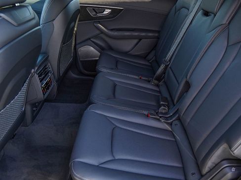 New 2026 Audi Q7 3.0T Prestige image 23
