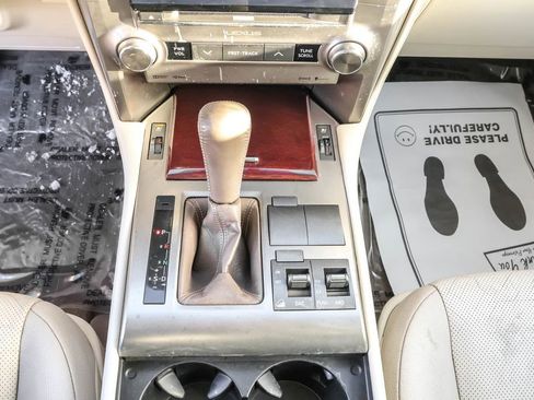 Used 2015 Lexus GX 460 image 25