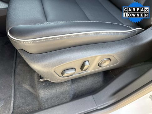 Used 2025 Buick Enclave Preferred image 23