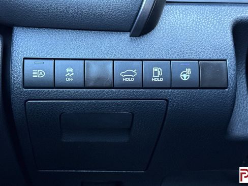 Used 2024 Toyota Camry SE FWD image 30