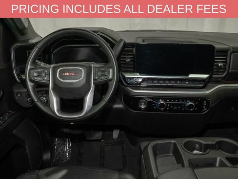 Used 2024 GMC Sierra 1500 SLT AWD/4WD image 10