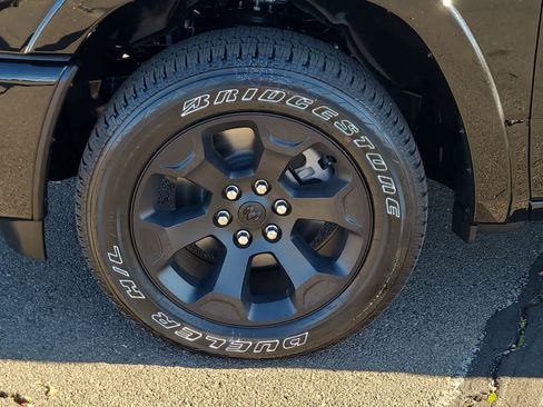 New 2026 RAM 1500 Big Horn w/ Night Edition image 16