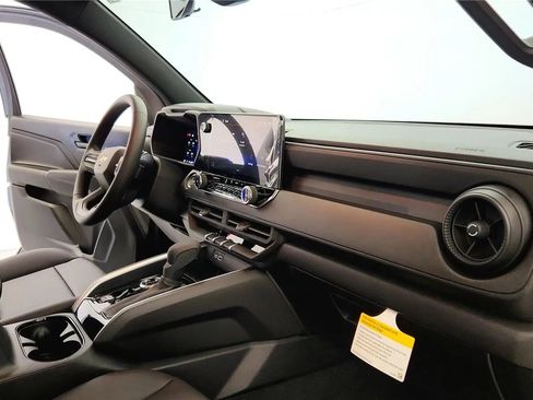 New 2026 Chevrolet Colorado W/T AWD/4WD image 35