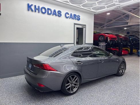 Used 2017 Lexus IS 200t F Sport w/ F Sport Package RWD image 8