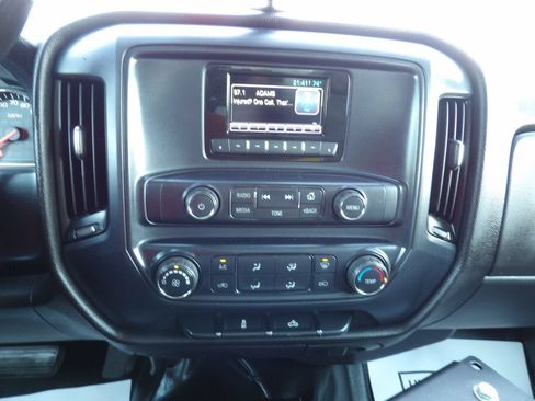 Used 2015 Chevrolet Silverado 3500 W/T RWD image 21