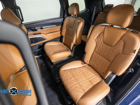 Used 2025 Kia Telluride EX X-Line AWD/4WD image 33